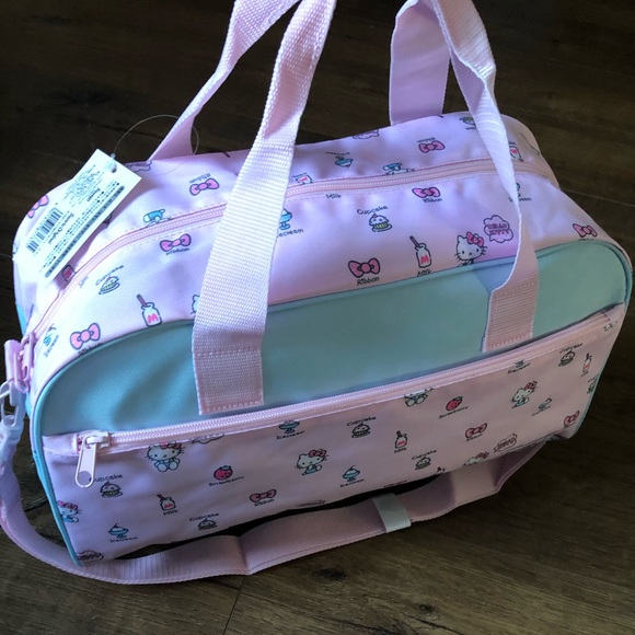 Hello Kitty Handbags - HELLO KITTY-NWT Pink/Blue Gym Bag